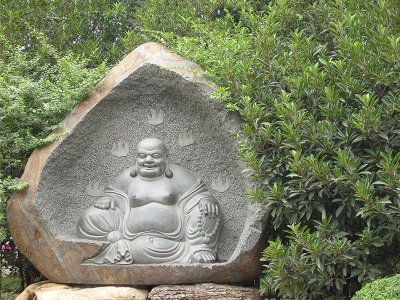 青石弥勒佛人物雕塑